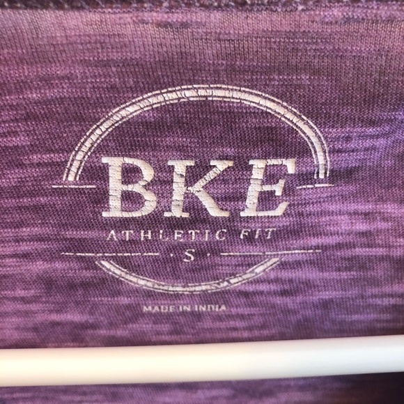 BKE Short Sleeve Tee Shirt - Picture 3 of 3